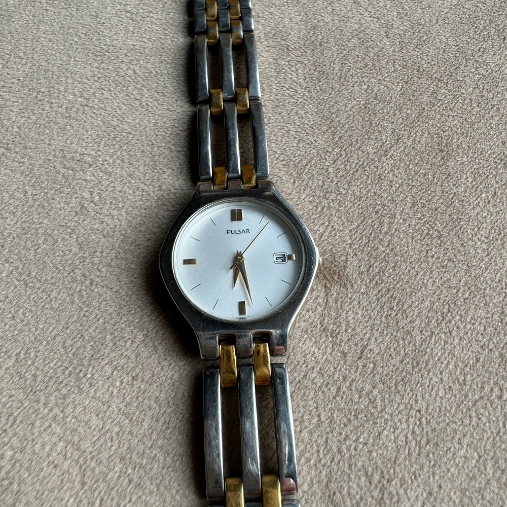 Two Tone Sleek Pulsar With Date Dial - image 6